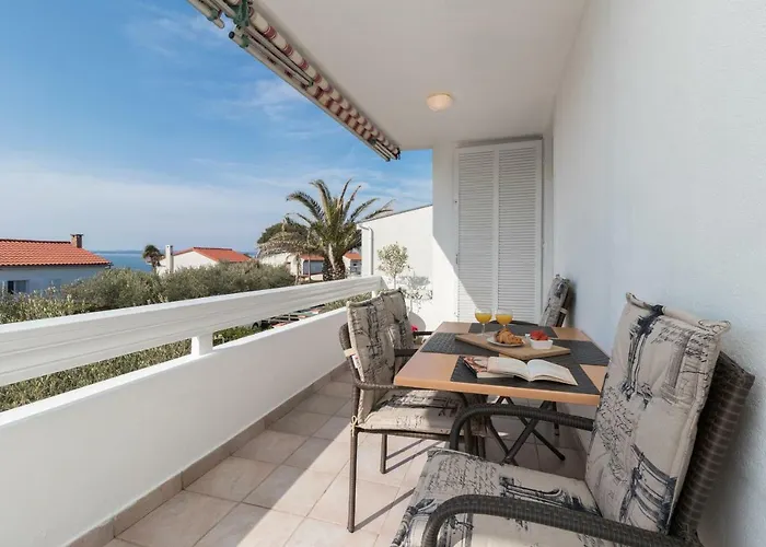 Roko Lägenhet Petrcane