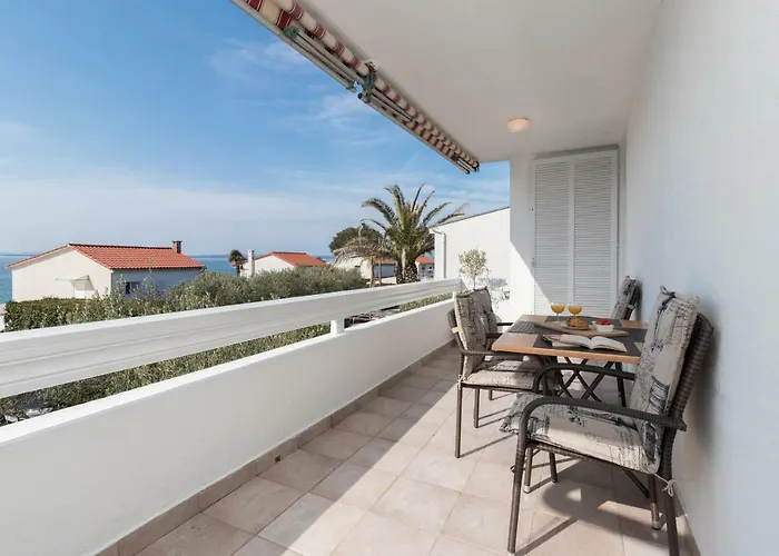 Roko Lägenhet Petrcane