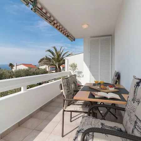 Roko Апартаменты Петрчане