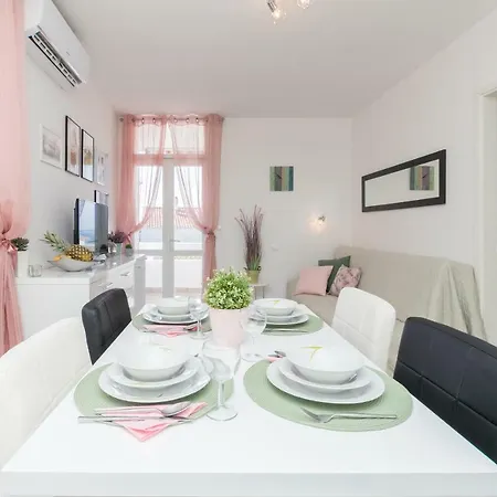 Roko Apartment