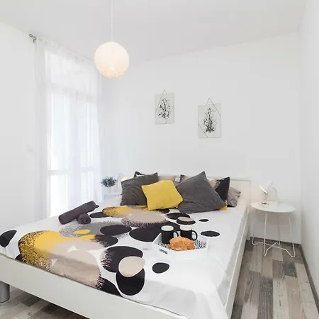 Roko Петрчане