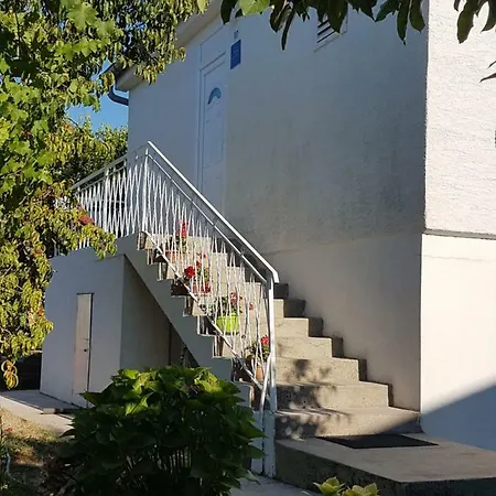 Apartamento Roko Petrčane